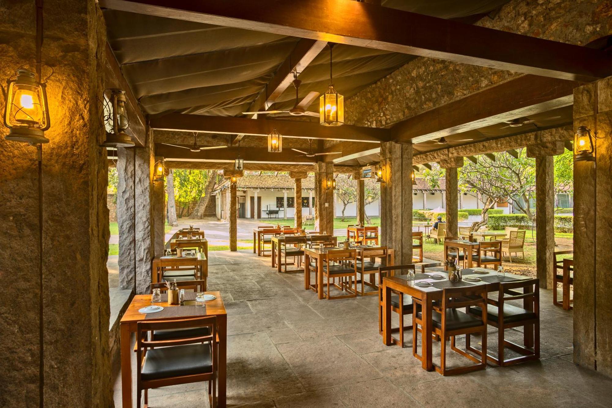 Heritage Мадурай Экстерьер фото The restaurant at the hotel