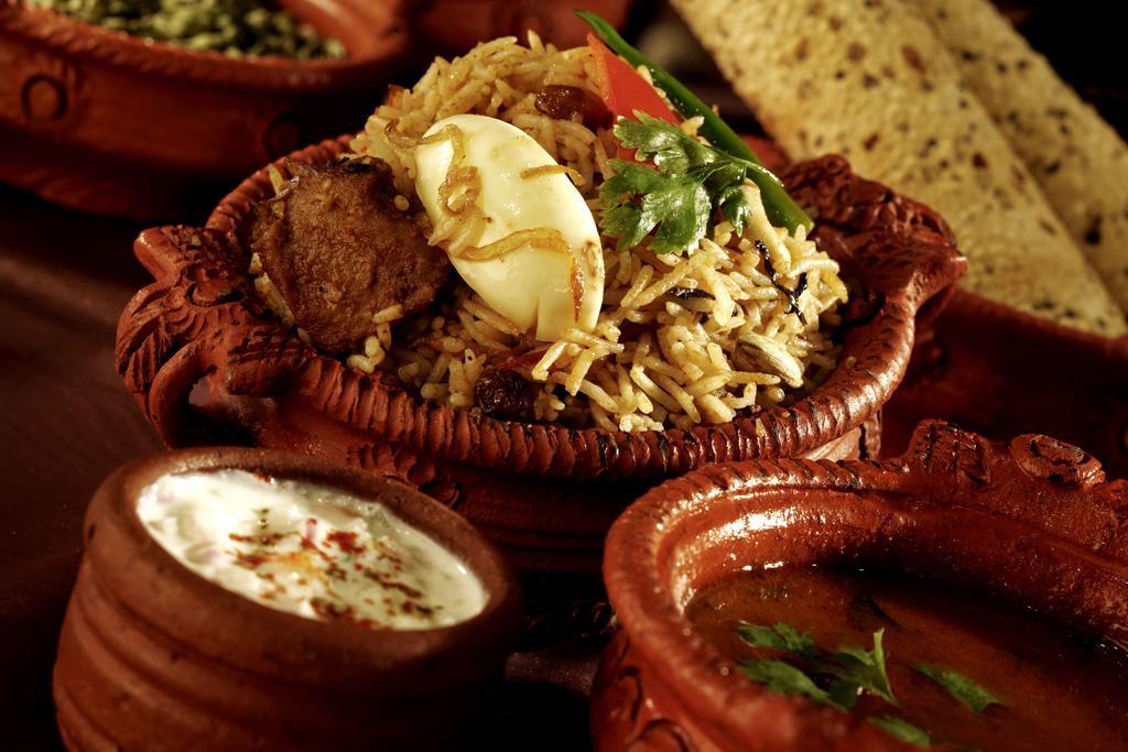 Heritage Мадурай Экстерьер фото Hyderabadi biryani